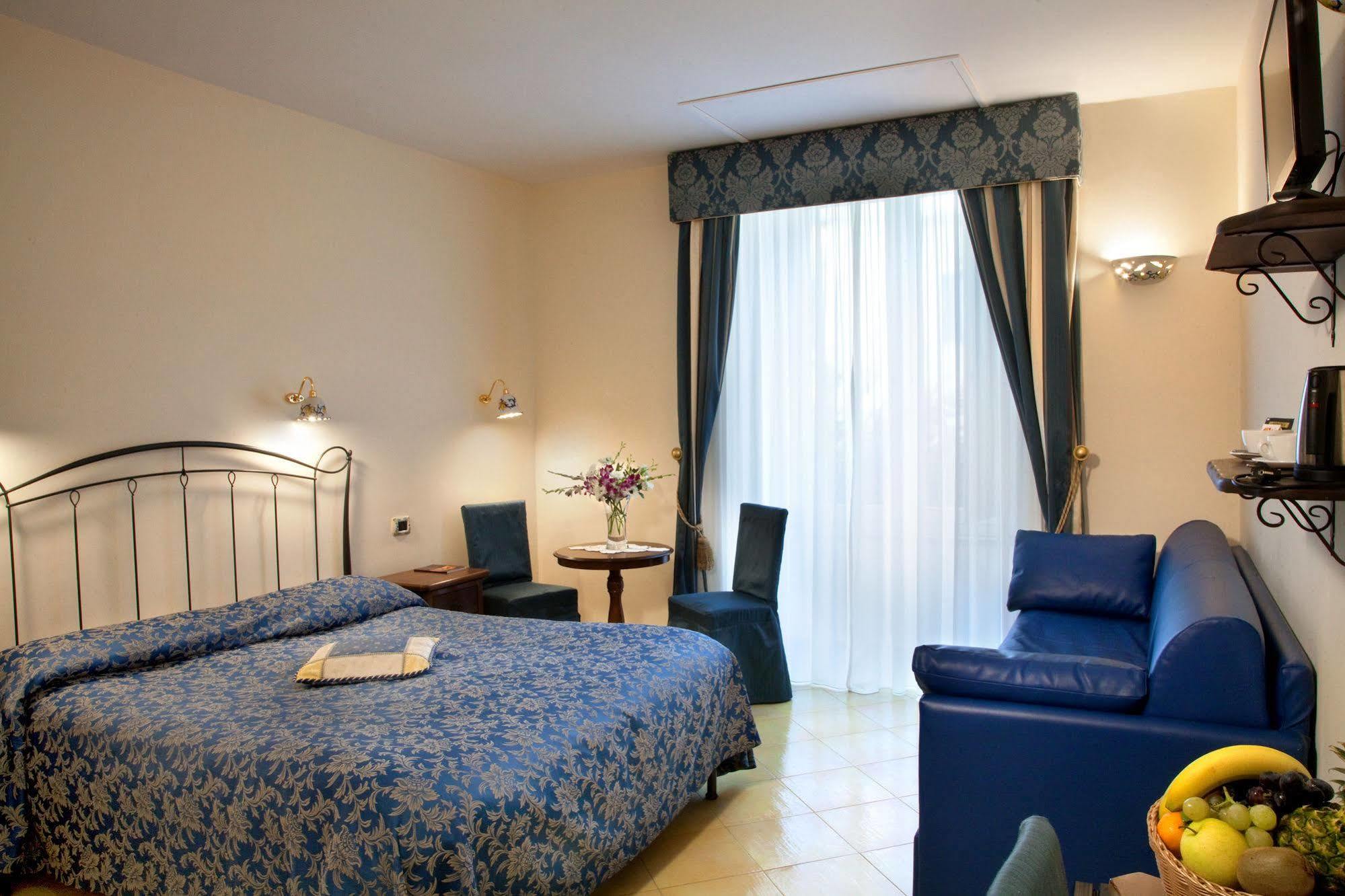 Albergo L'Antico Convitto Amalfi Exterior foto
